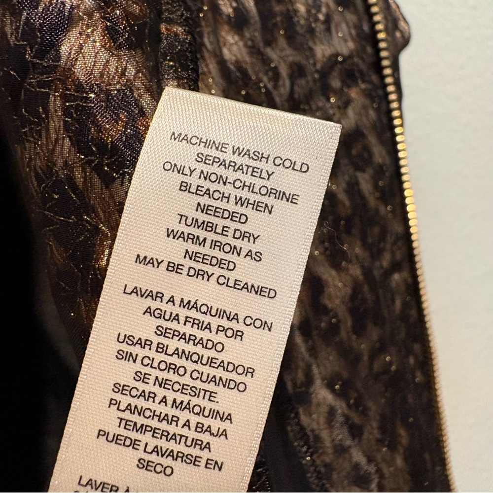 Chico’s Animal Print Puffer Vest Brown Metallic Black Size 1 (US Size M) - Picture 8 of 10